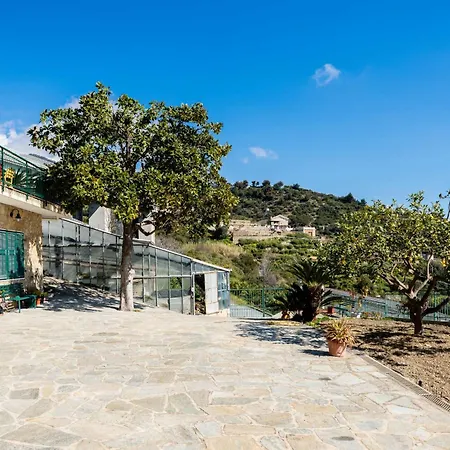 Casa de Férias Casa Cycas By Interhome Ospedaletti