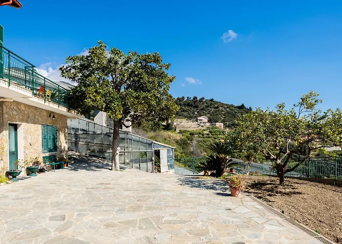 Casa de Férias Casa Cycas By Interhome Ospedaletti